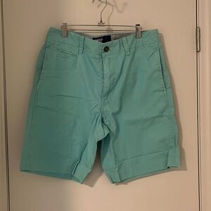 American Eagle men shorts, size 34 waist, and teal blue color. Gently worn.